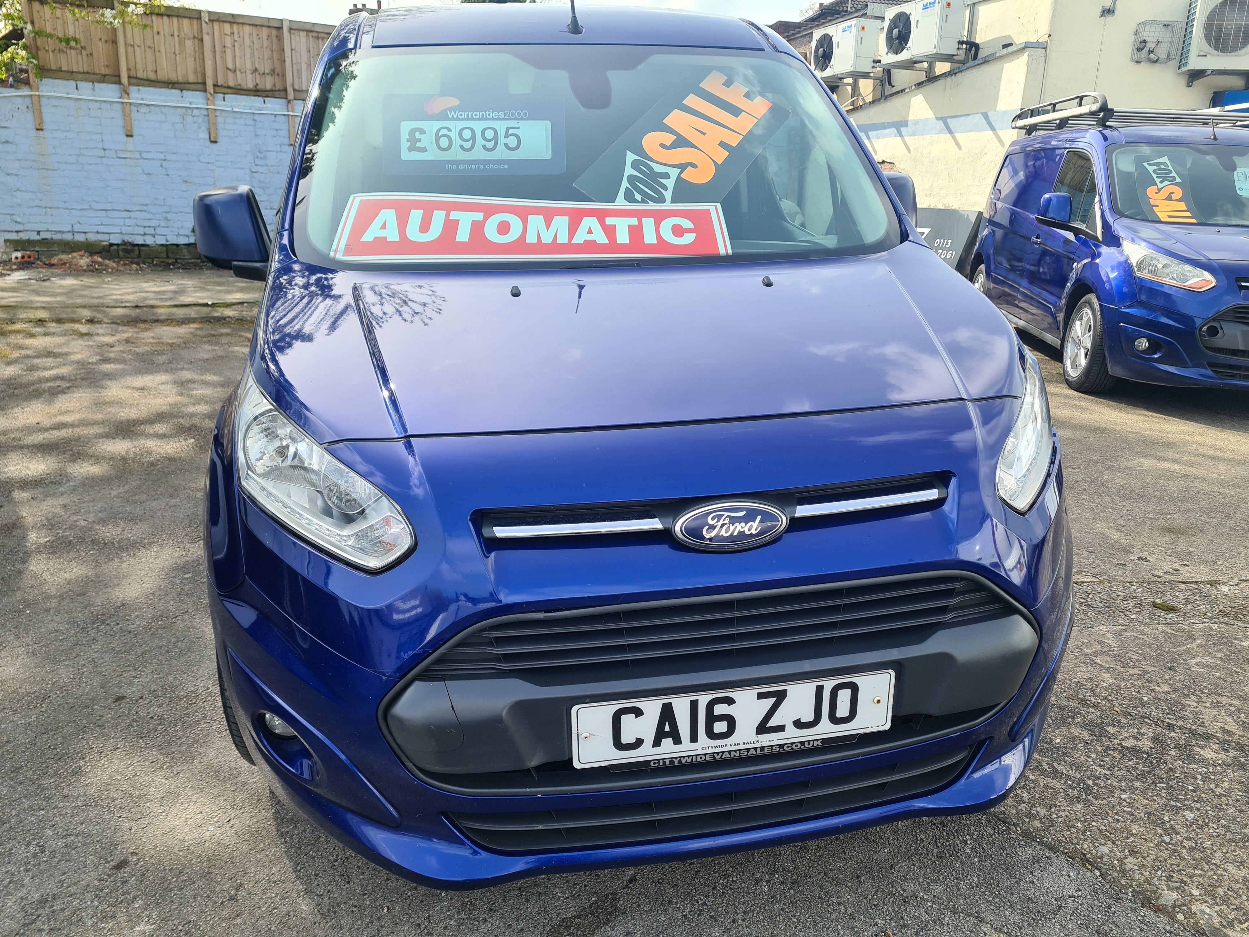 FORD TRANSIT CONNECT 1.5 TDCI AUTO LIMITED - Image 3