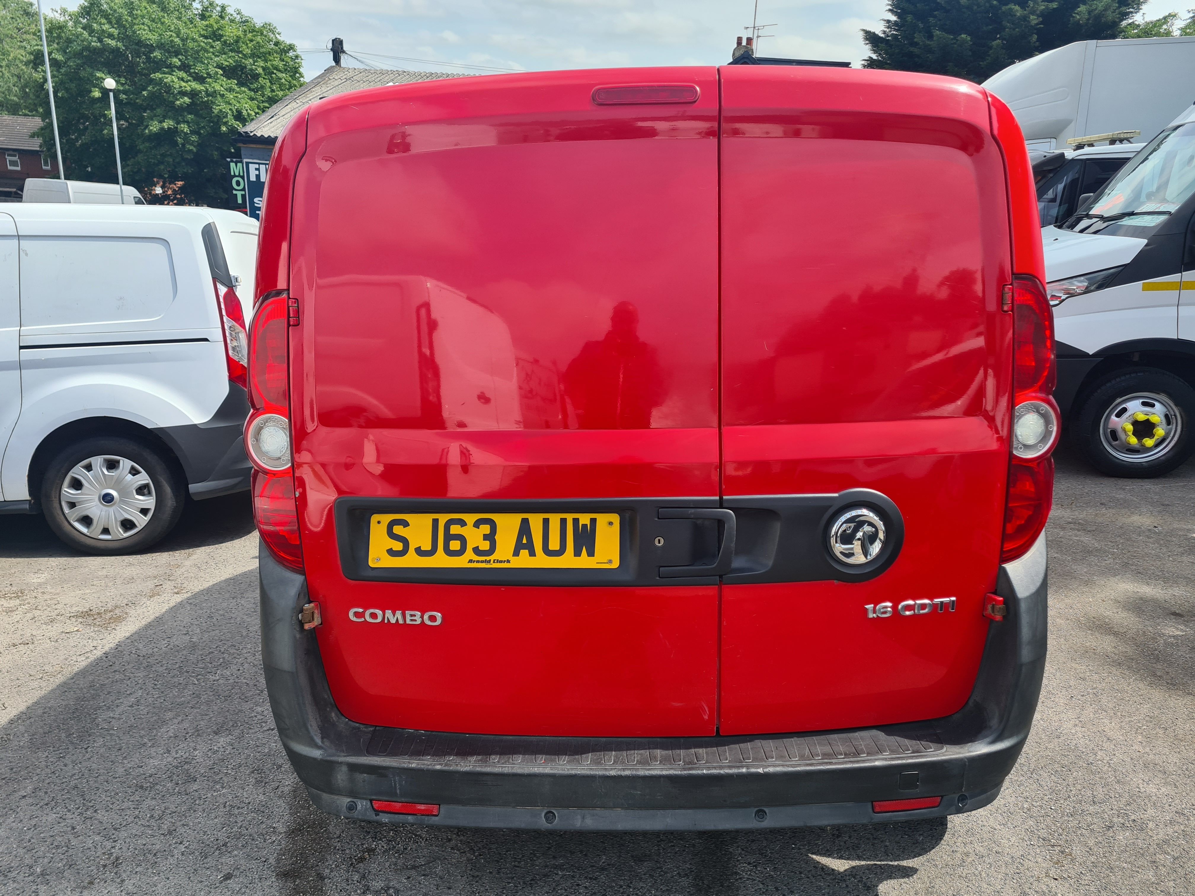VAUXHALL COMBO 1.6 CDTI 2300 - Image 5