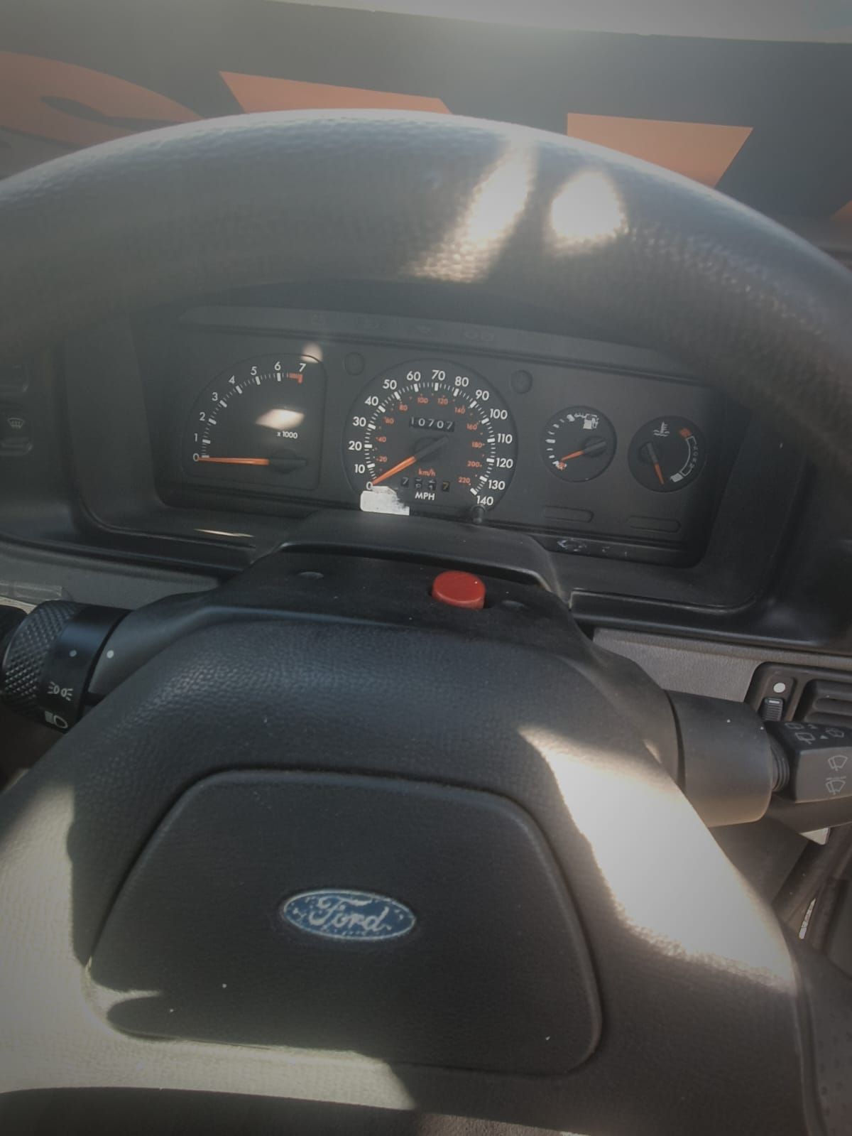 1989 FORD ORION 1.6 GHIA - Image 2